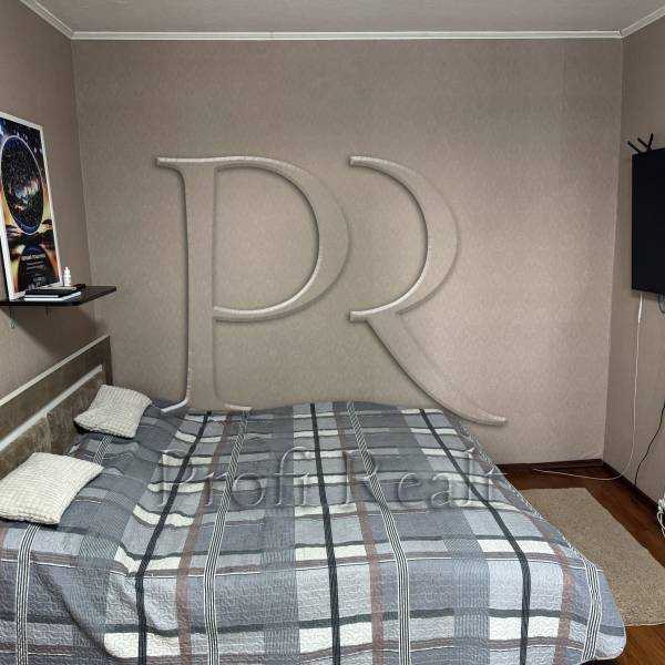 Продажа 2-комнатной квартиры 46 м², Приречная ул., 27