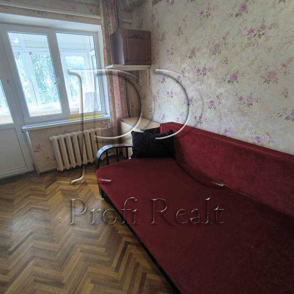Продажа 2-комнатной квартиры 39 м², Героев Севастополя ул., 11А