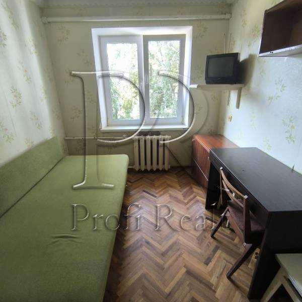 Продажа 2-комнатной квартиры 39 м², Героев Севастополя ул., 11А
