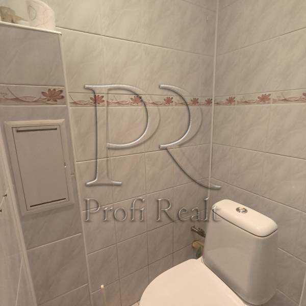 Продажа 2-комнатной квартиры 39 м², Героев Севастополя ул., 11А