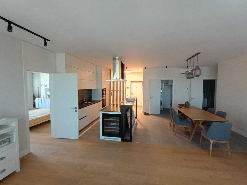 Продажа 3-комнатной квартиры 143 м², Ованеса Туманяна ул., 15А