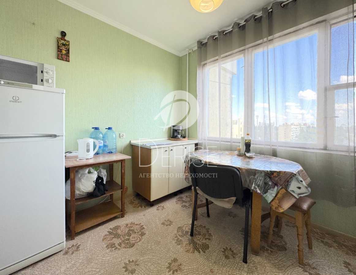 Продаж 2-кімнатної квартири 51 м², Якуба Коласа вул., 23Б