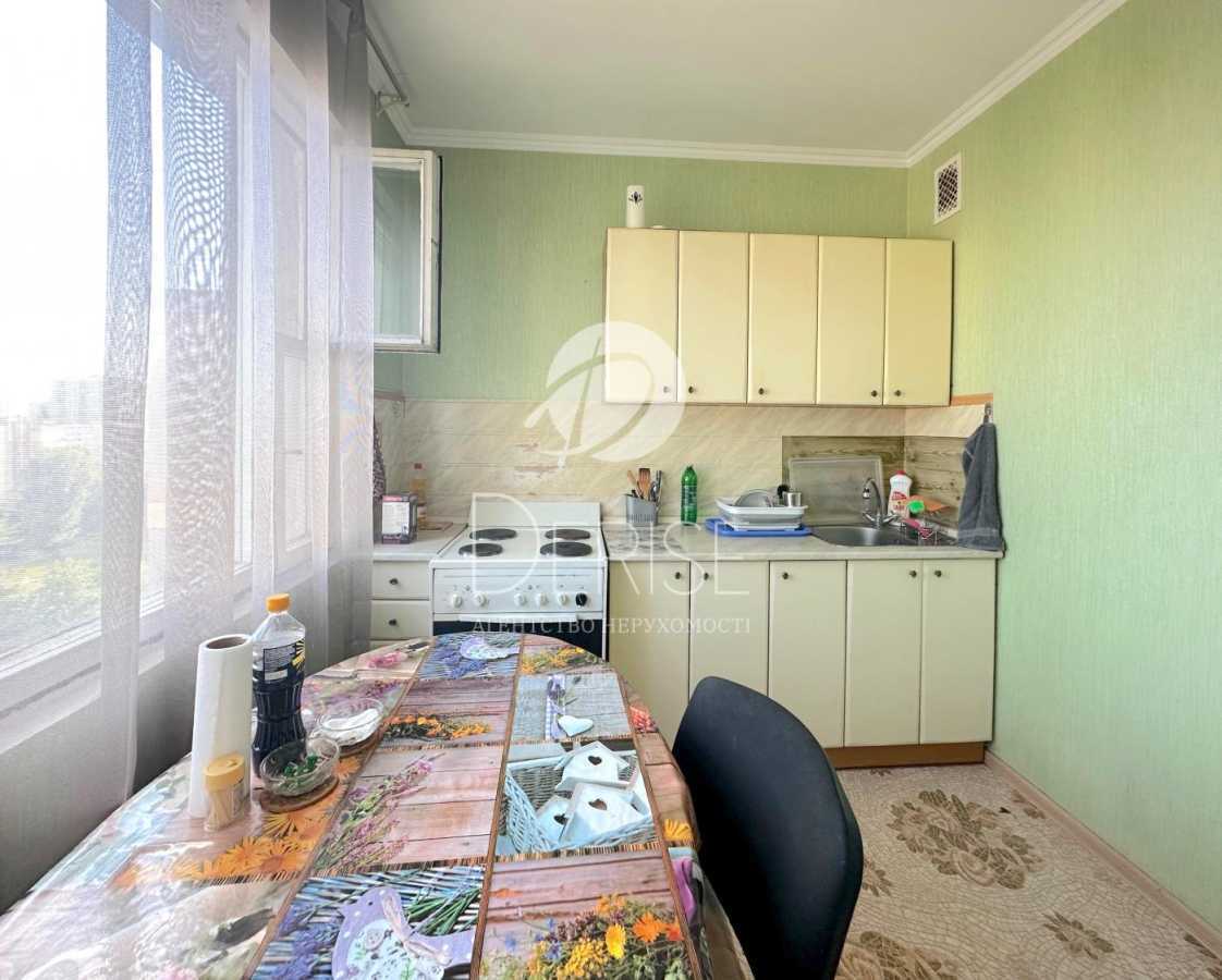 Продаж 2-кімнатної квартири 51 м², Якуба Коласа вул., 23Б