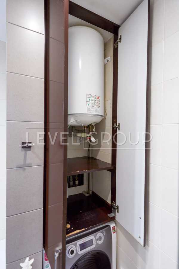 Продажа 3-комнатной квартиры 72.2 м², Юрковская ул., 28
