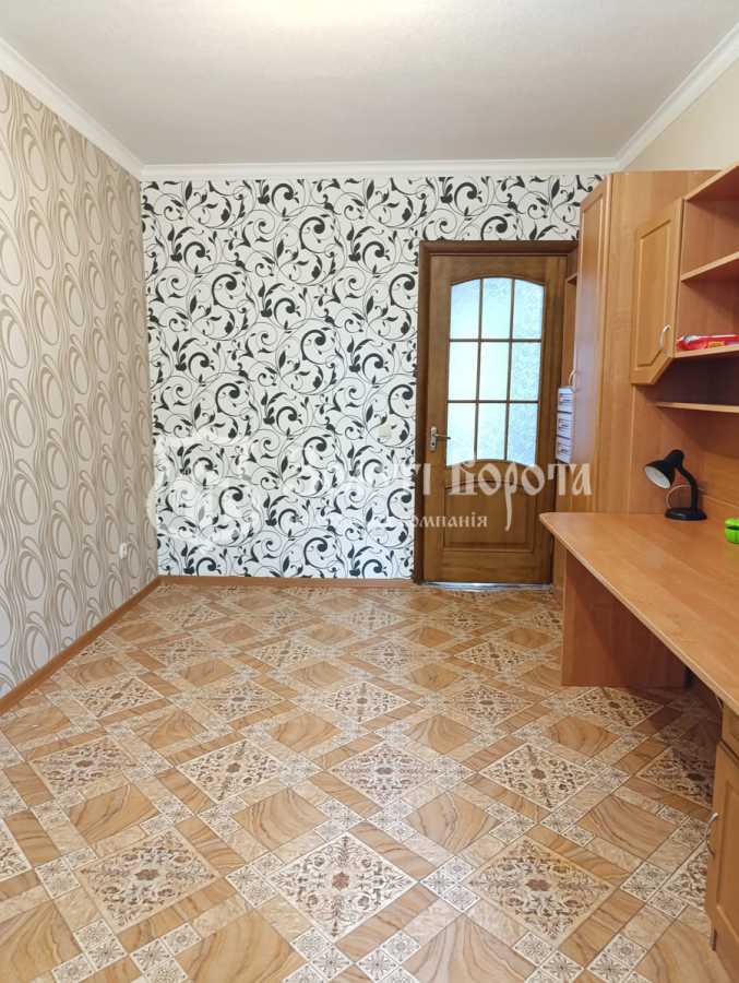 Продажа 2-комнатной квартиры 60 м², Харківська, 44