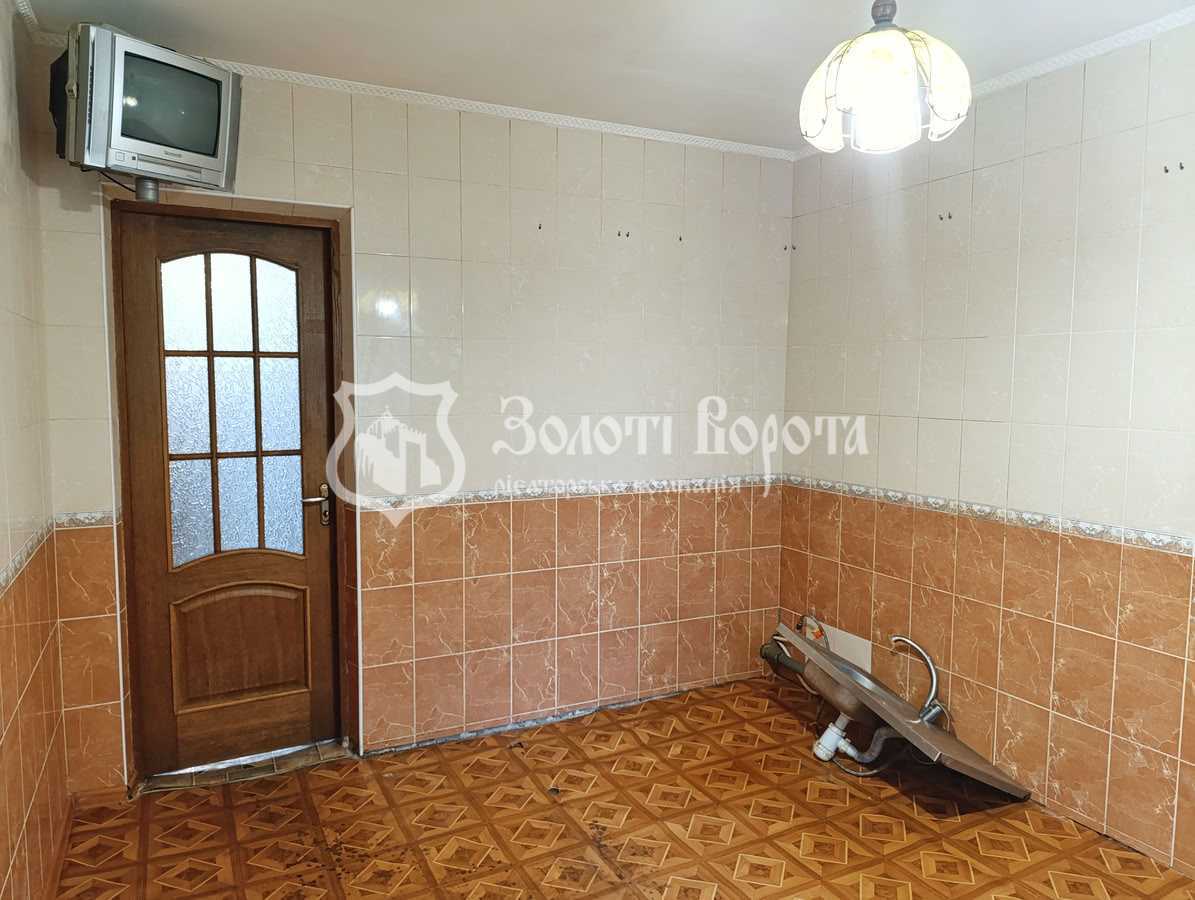 Продажа 2-комнатной квартиры 60 м², Харківська, 44
