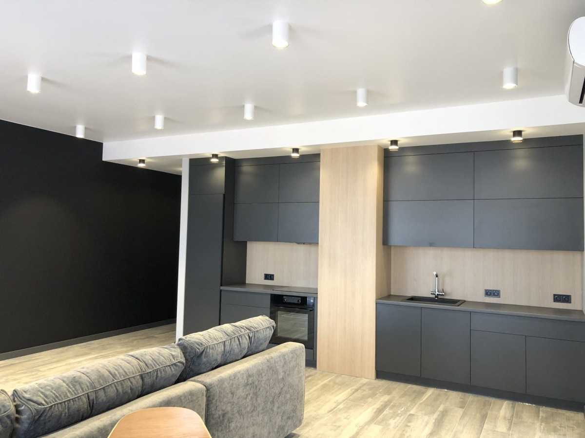 Продаж 3-кімнатної квартири 93 м², Січеславська Набережна вул., 45