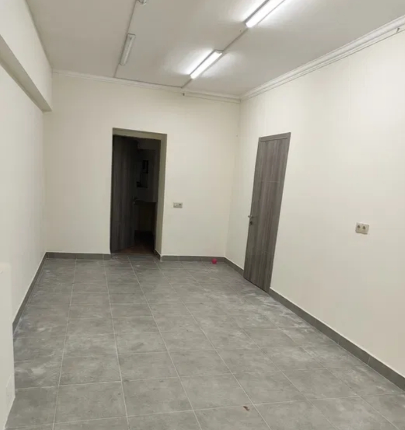 Оренда приміщення вільного призначення 122 м², Маршала Говорова вул.