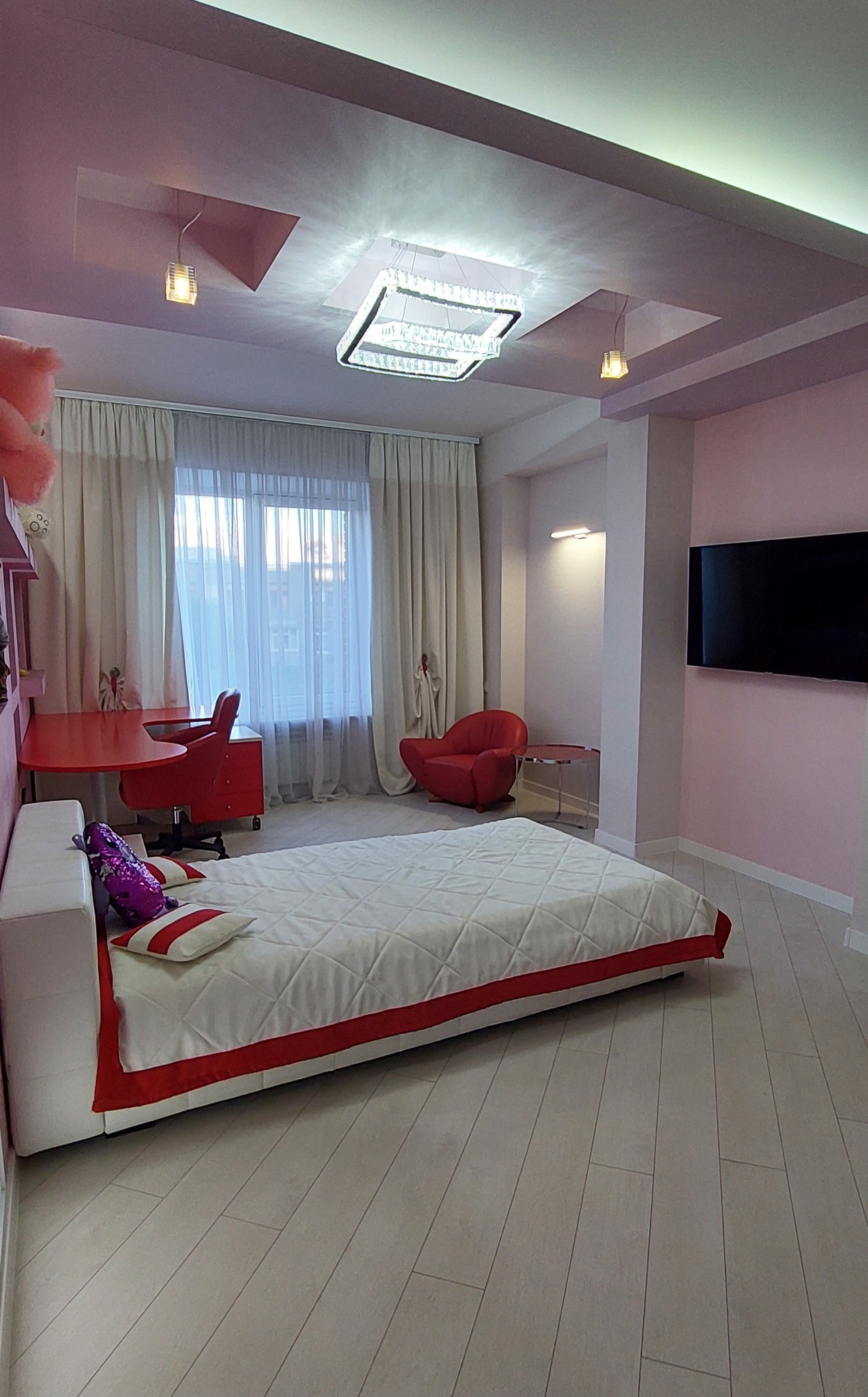 Продажа 3-комнатной квартиры 143 м², Данилевского ул., 26