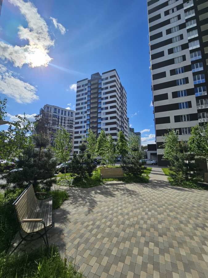 Продаж 2-кімнатної квартири 59 м², Виговського вул., 2Д/4