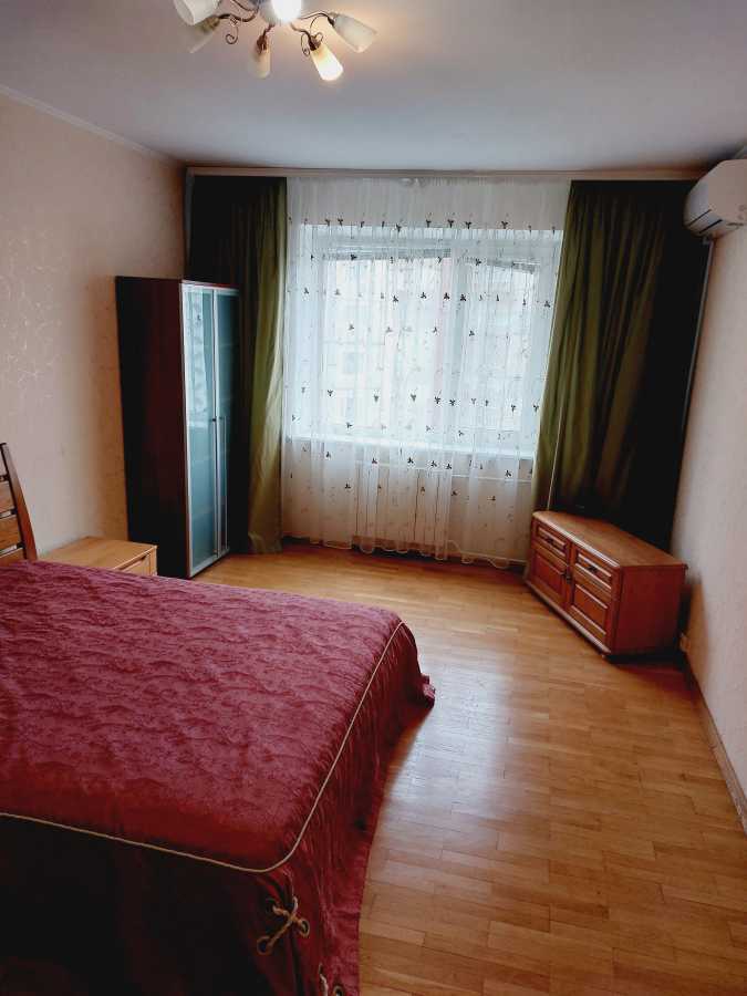 Аренда 2-комнатной квартиры 67 м², Анны Ахматовой ул., 15