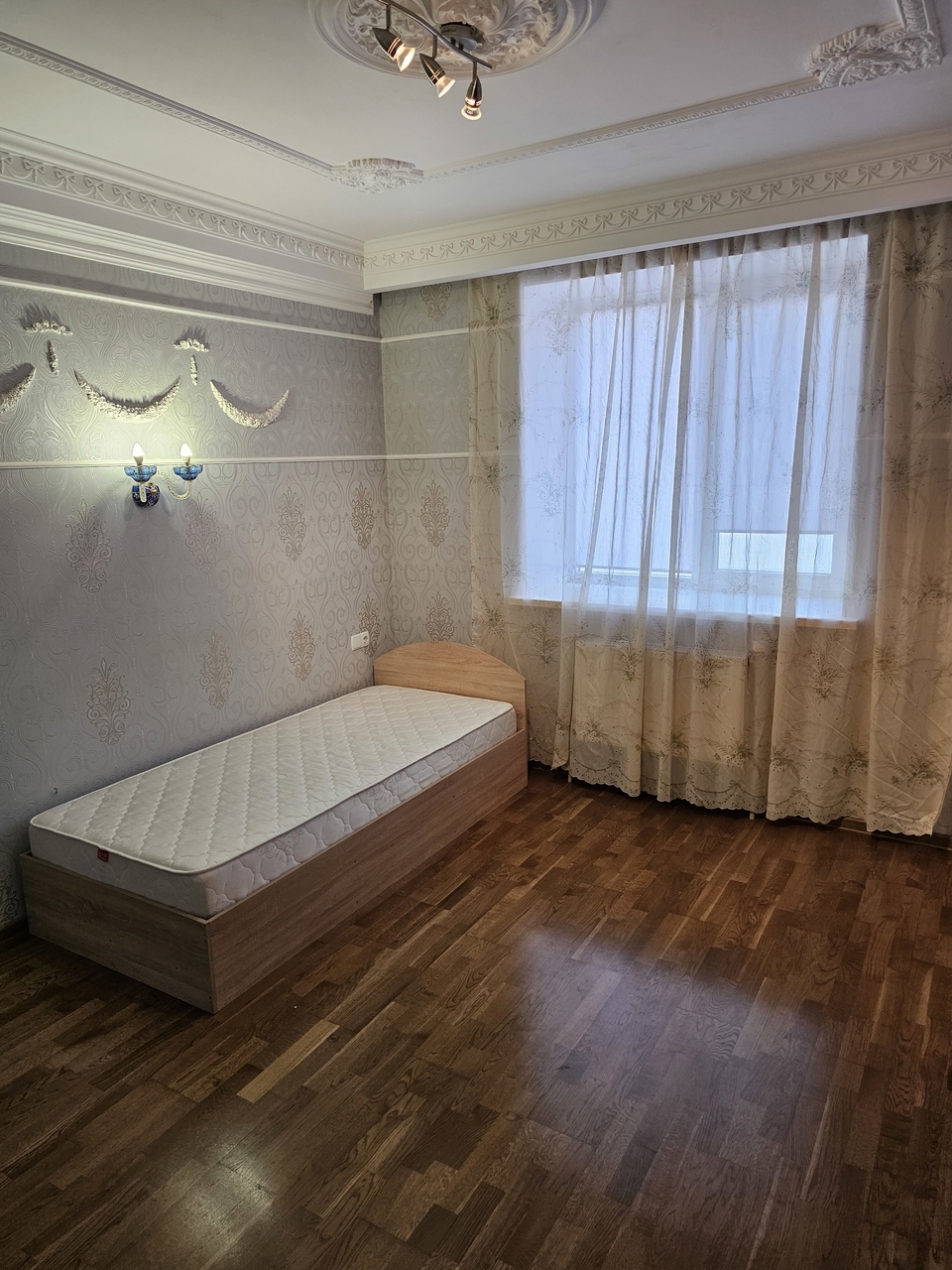Аренда 3-комнатной квартиры 96 м², Слобожанский просп., 14Б