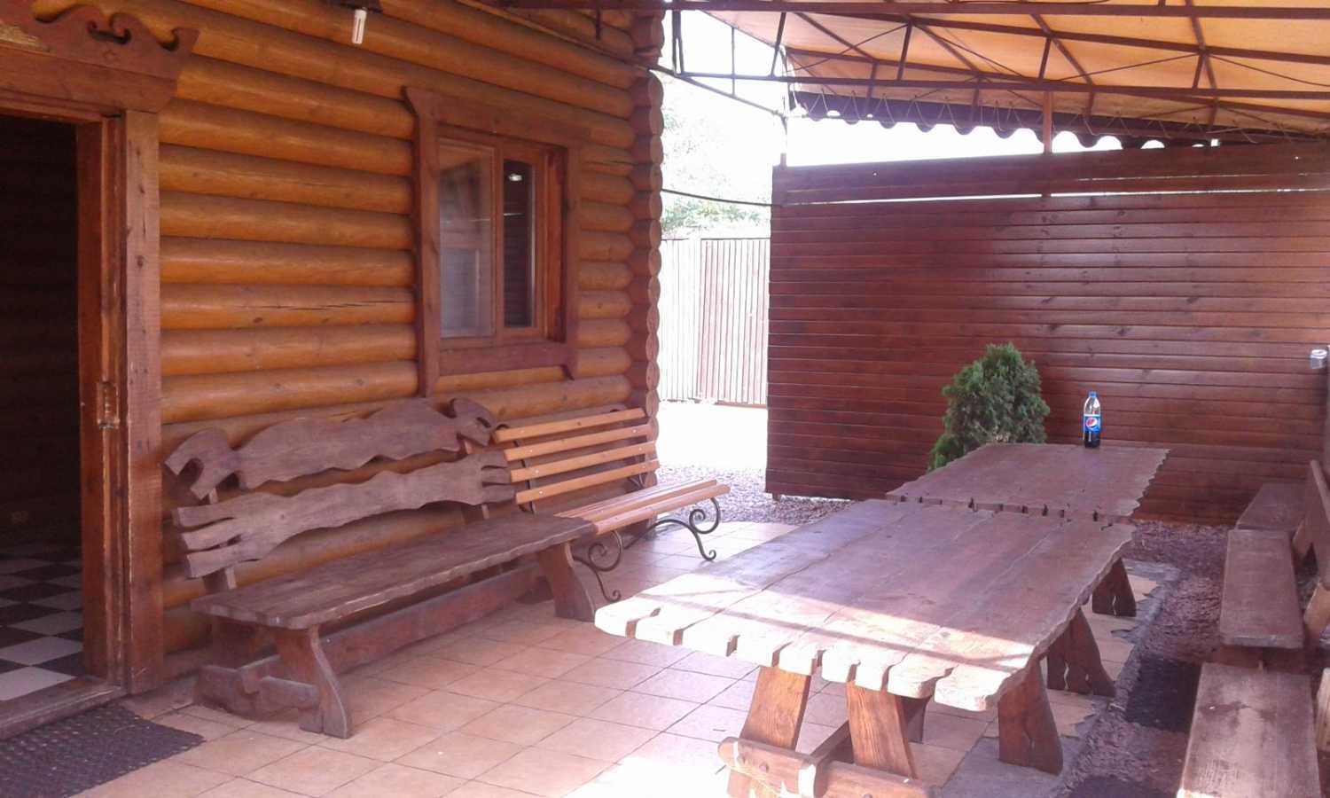 Будинок подобово 123 м², Центральна вул., 1