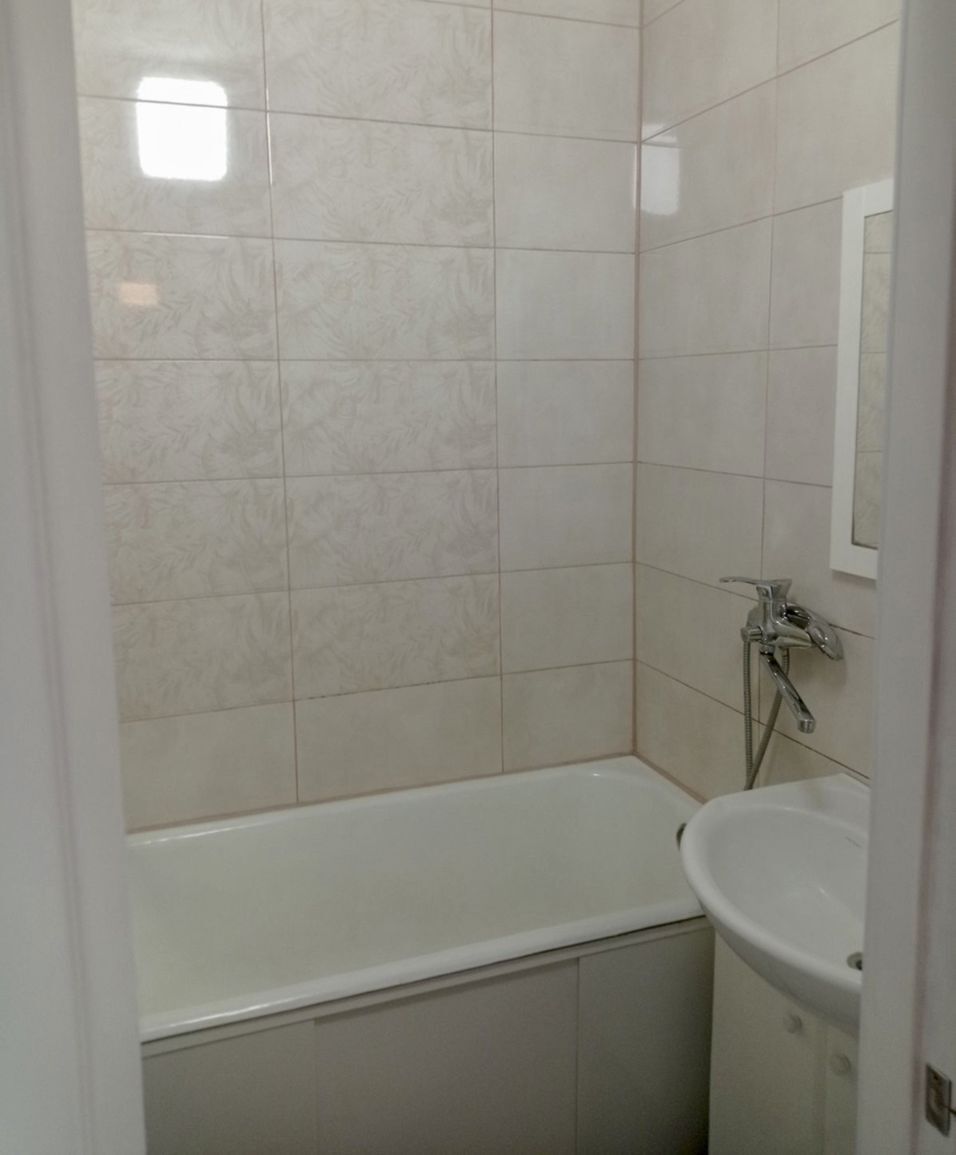 Оренда 1-кімнатної квартири 40 м², Добровольців вул., 6