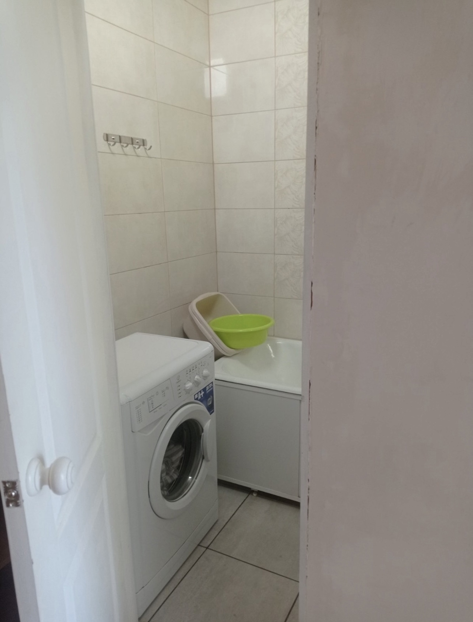 Оренда 1-кімнатної квартири 40 м², Добровольців вул., 6