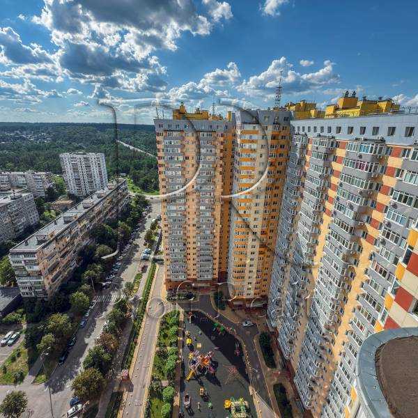 Продаж 1-кімнатної квартири 40 м², Юрія Кондратюка вул., 3