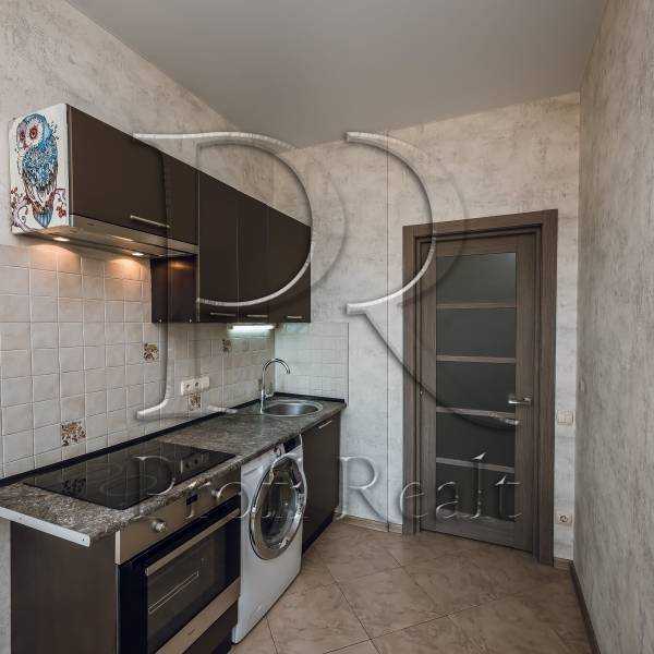 Продаж 1-кімнатної квартири 40 м², Юрія Кондратюка вул., 3