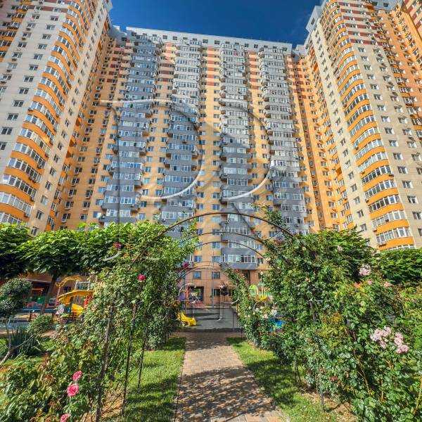 Продаж 1-кімнатної квартири 40 м², Юрія Кондратюка вул., 3