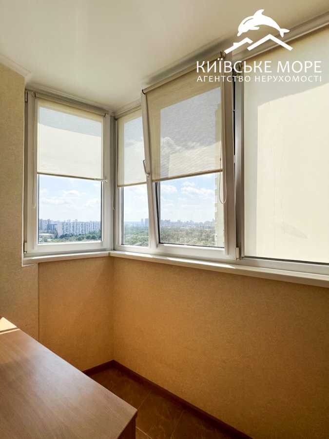 Продаж 3-кімнатної квартири 89 м², Воскресенська вул., 14Е