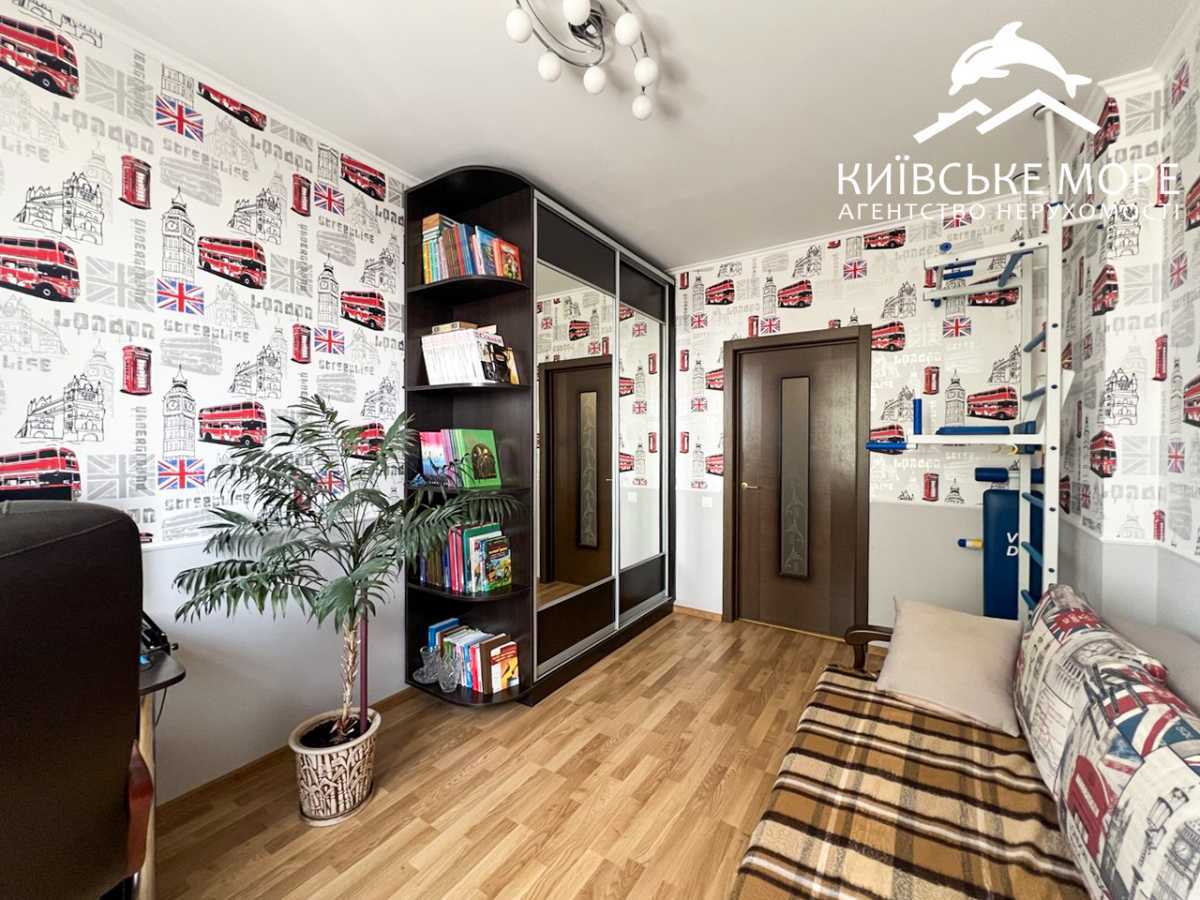 Продаж 3-кімнатної квартири 89 м², Воскресенська вул., 14Е