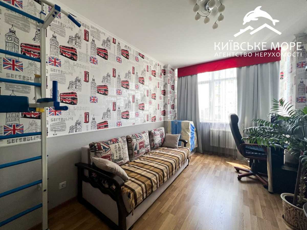 Продаж 3-кімнатної квартири 89 м², Воскресенська вул., 14Е