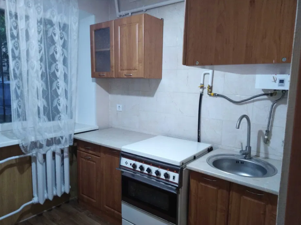 Продажа 1-комнатной квартиры 33 м², Среднефонтанская ул.