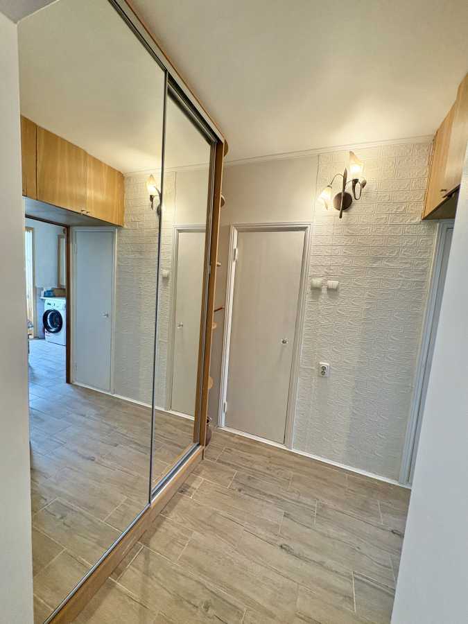 Продажа 2-комнатной квартиры 59 м², Николая Закревского ул., 5