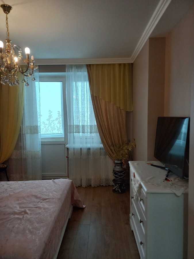 Аренда 2-комнатной квартиры 85 м², Ушинского ул., 14Б