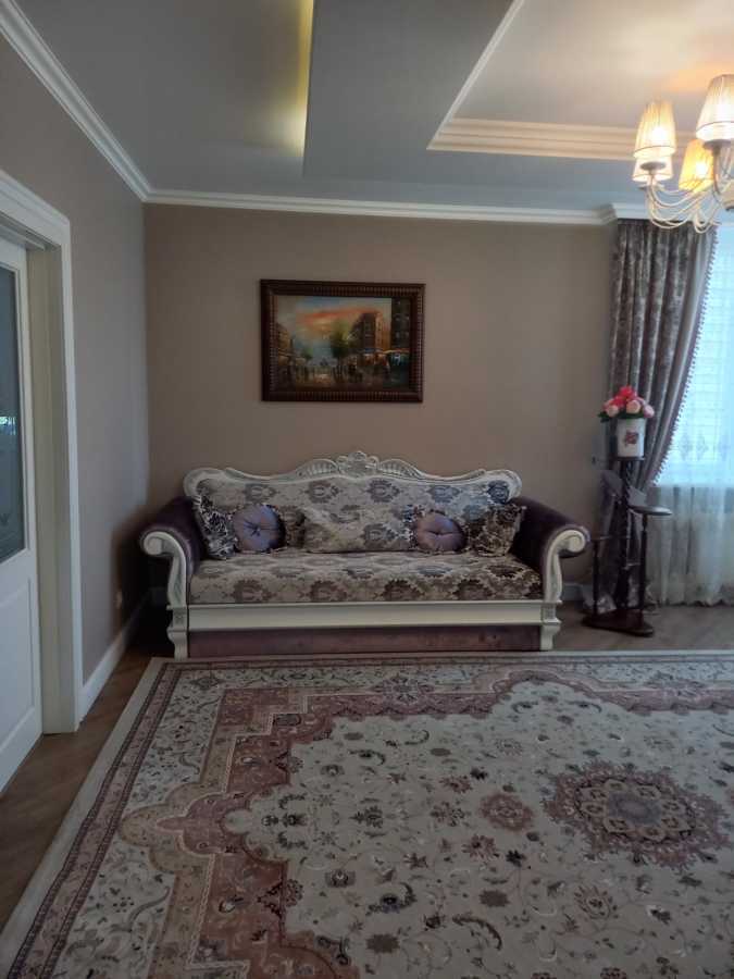 Аренда 2-комнатной квартиры 85 м², Ушинского ул., 14Б