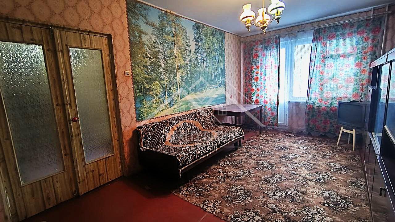 Продажа 3-комнатной квартиры 63.5 м², Нарвская ул., 11