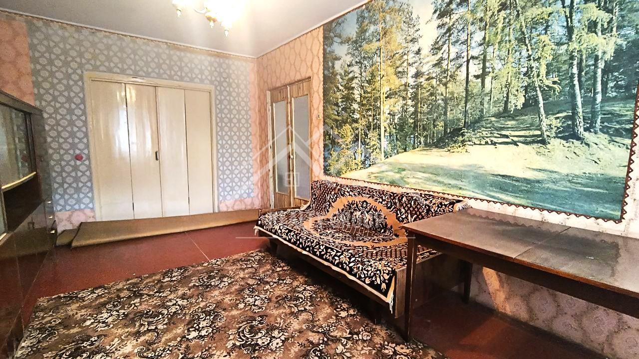Продажа 3-комнатной квартиры 63.5 м², Нарвская ул., 11