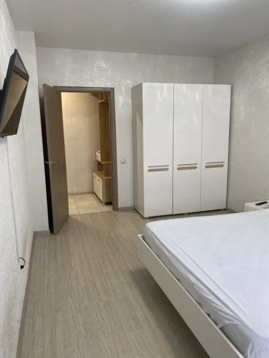 Продаж 1-кімнатної квартири 34 м², Грушевского Михаила вул.