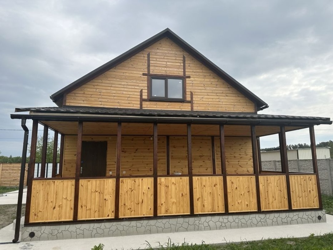 Продаж будинку 128 м²