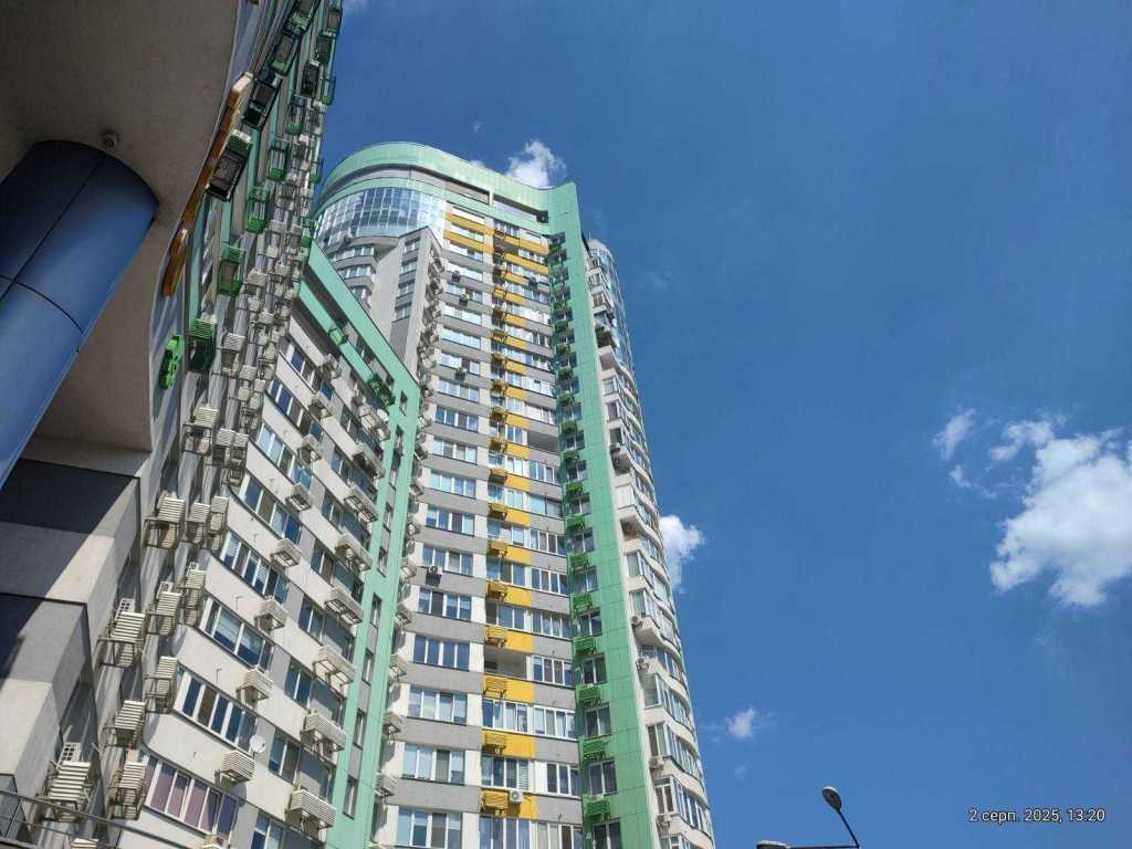 Продаж 2-кімнатної квартири 55 м², Вишгородська вул., 45/4