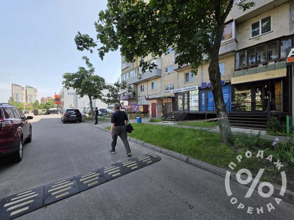 Продаж магазину 20 м², Олександра Архипенка вул., 4