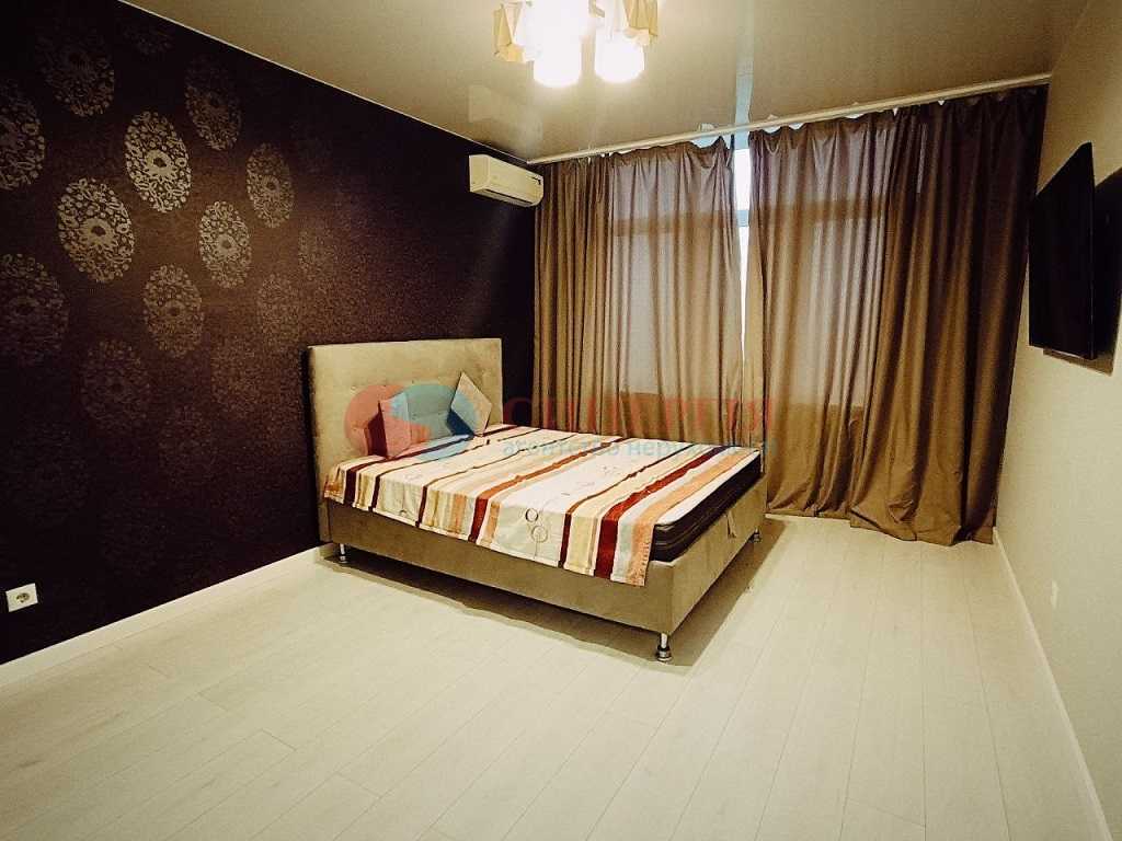 Продажа 1-комнатной квартиры 45 м², Авиаконструктора Игоря Сикорского ул., 4Б