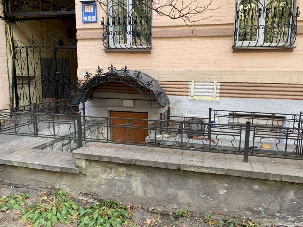 Продаж іншого торгівельного приміщення 110 м², Станіславського вул., 3