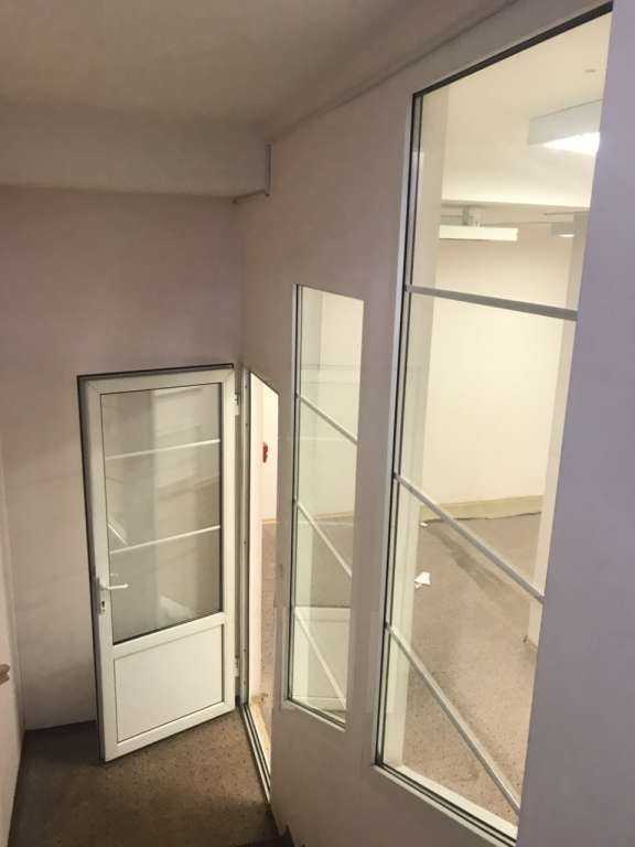 Продаж іншого торгівельного приміщення 110 м², Станіславського вул., 3