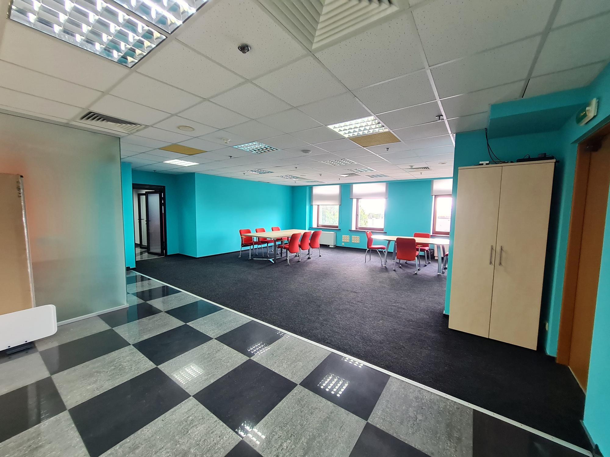 Аренда офиса 232 м², Богдана Хмельницкого ул., 17/52