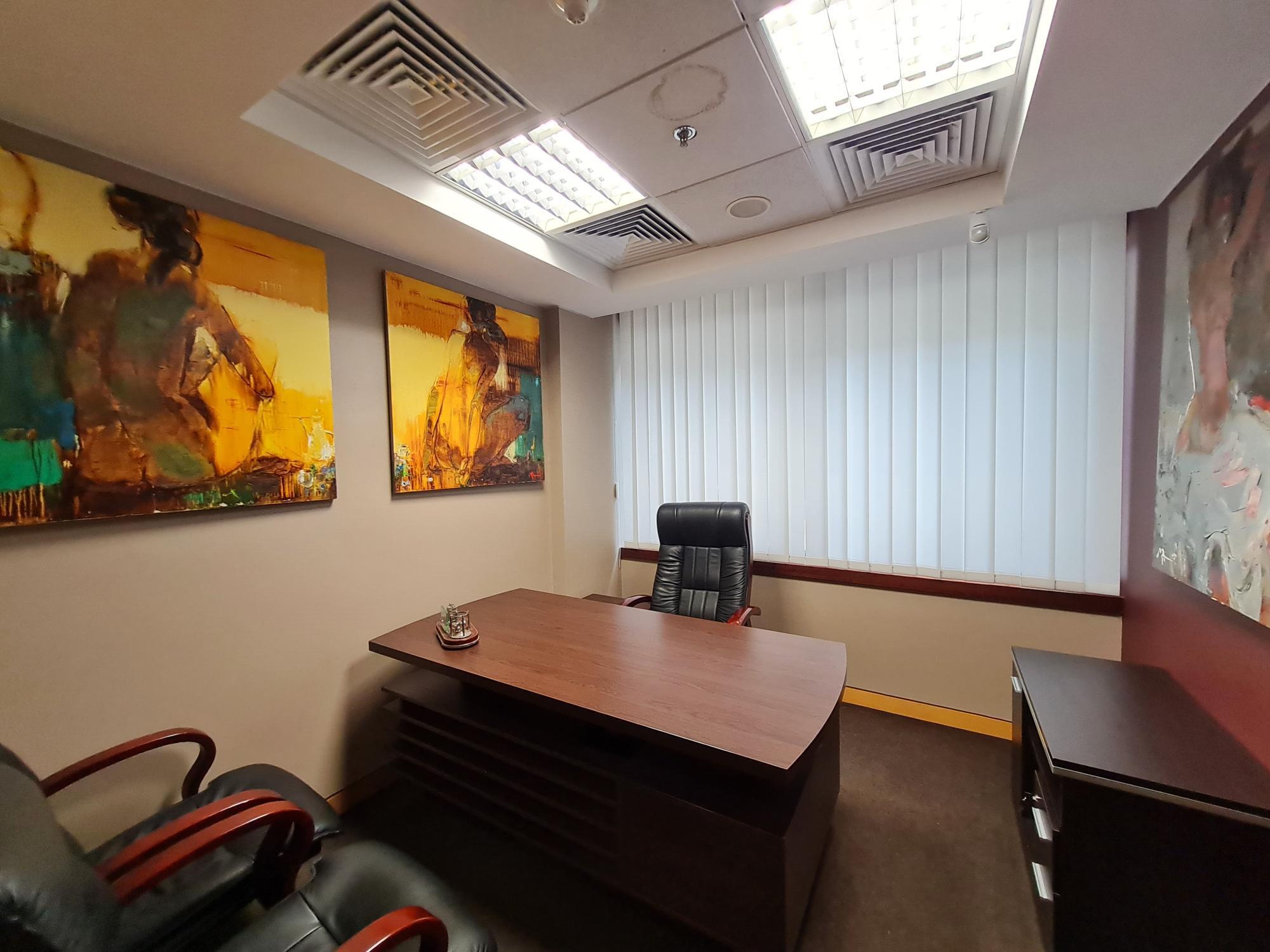 Аренда офиса 92.2 м², Богдана Хмельницкого ул., 17/52