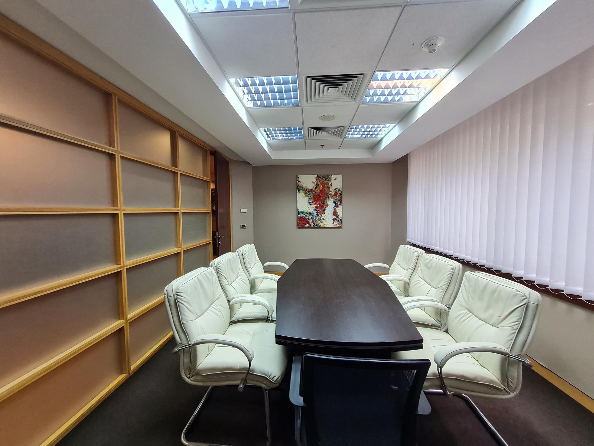 Аренда офиса 92.2 м², Богдана Хмельницкого ул., 17/52