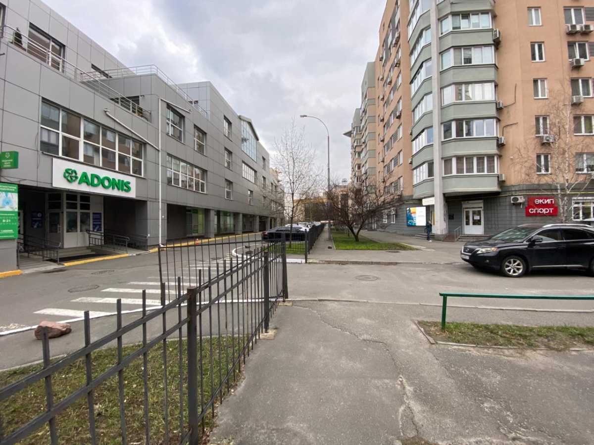 Продаж іншого торгівельного приміщення 100 м², Раїси Окіпної вул., 8