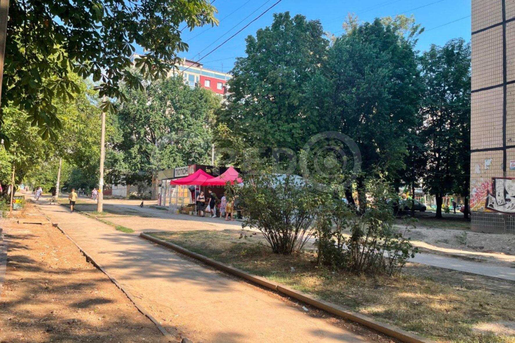 Аренда магазина 61.6 м², Зарічний