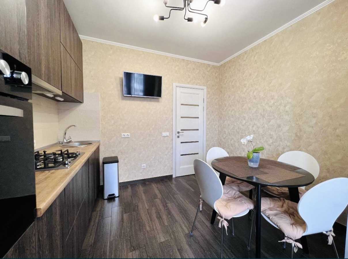 Продаж 1-кімнатної квартири 36 м², Леоніда Каденюка, 22
