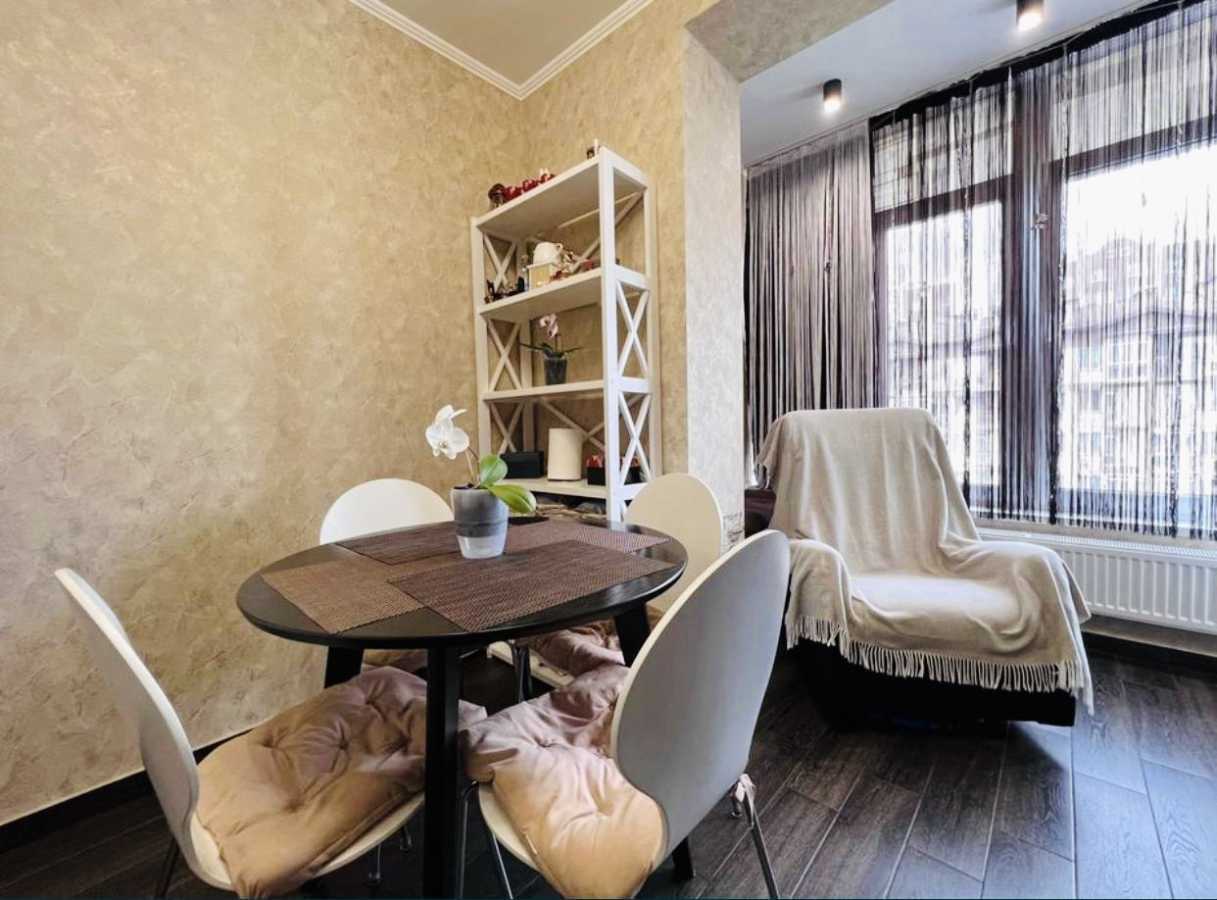 Продаж 1-кімнатної квартири 36 м², Леоніда Каденюка, 22