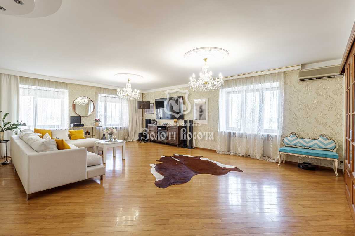 Продажа 4-комнатной квартиры 163.4 м², Героев Сталинграда просп., 14Г