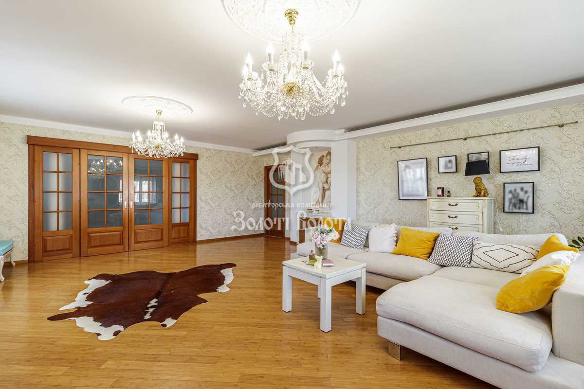 Продажа 4-комнатной квартиры 163.4 м², Героев Сталинграда просп., 14Г