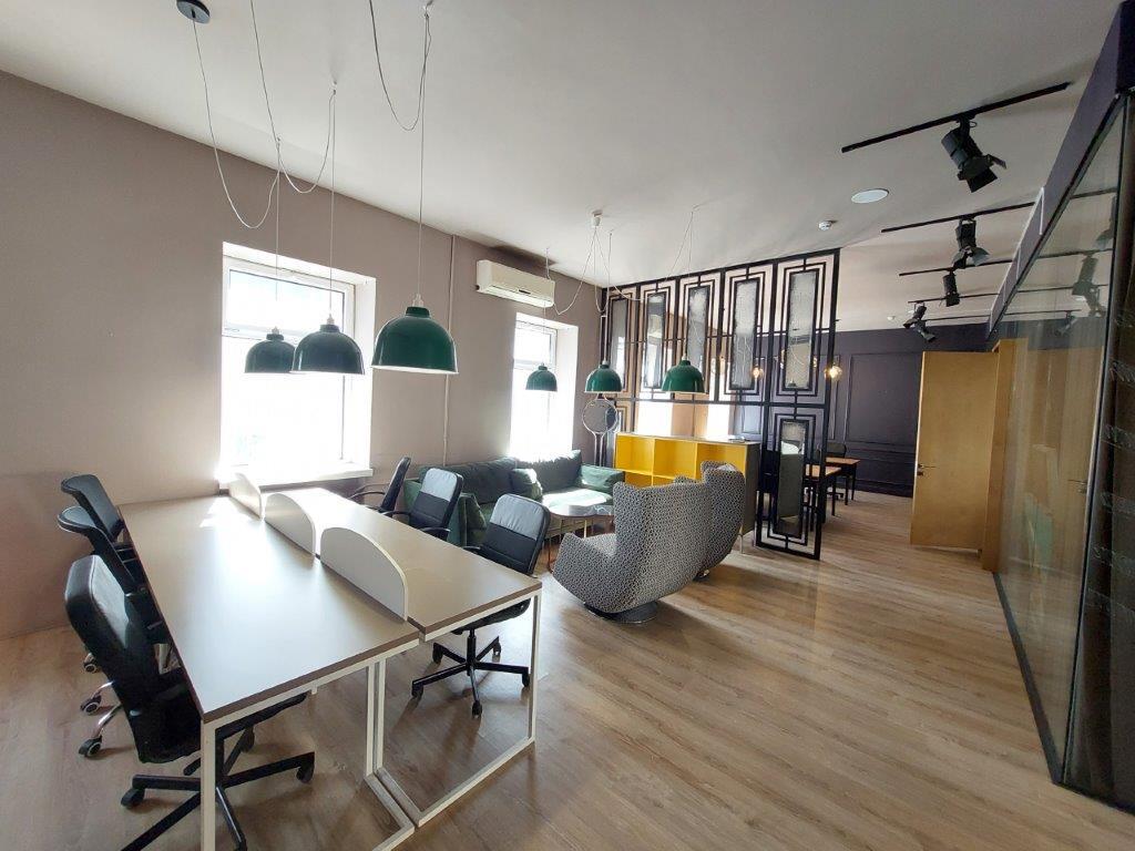 Продажа офиса 210 м², Верхний Вал ул., 16