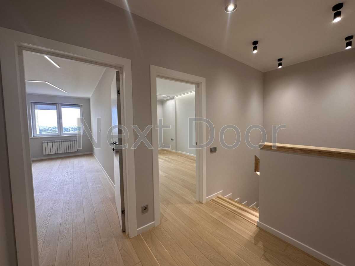 Продаж 3-кімнатної квартири 108.2 м², Вацлава Гавела бул., 9