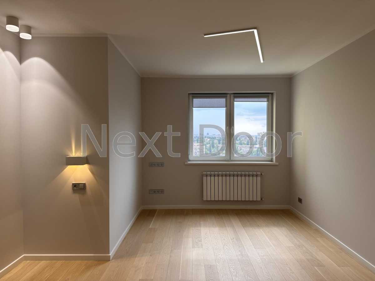 Продаж 3-кімнатної квартири 108.2 м², Вацлава Гавела бул., 9